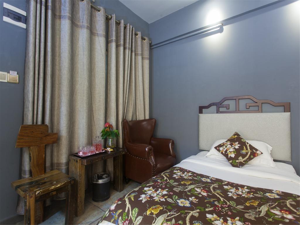Haikou Time Inn Theme Hotel  Longhua Exterior foto